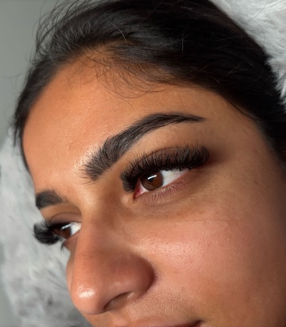 Volume lash close-up by M&M Lash Boutique