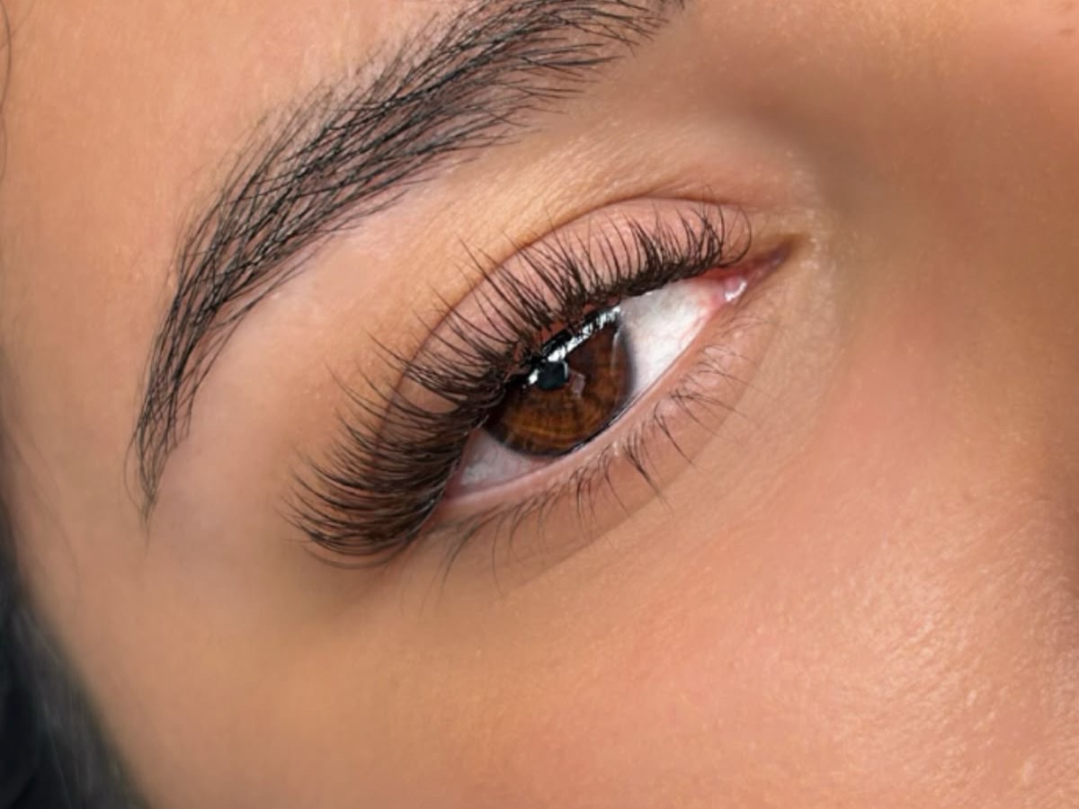 Classic lash set by M&M Lash Boutique
